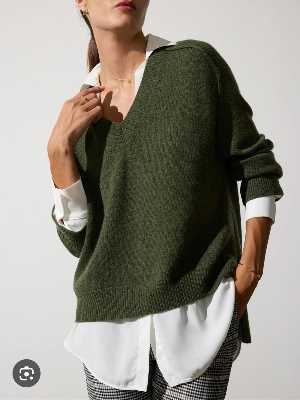 Brochu Walker☆ The Looker Layered V- Neck Sweater